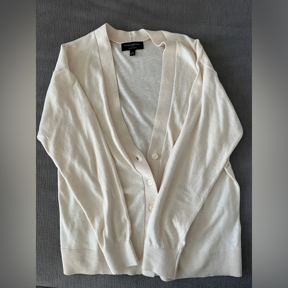 Banana Republic Light Button Cardigan